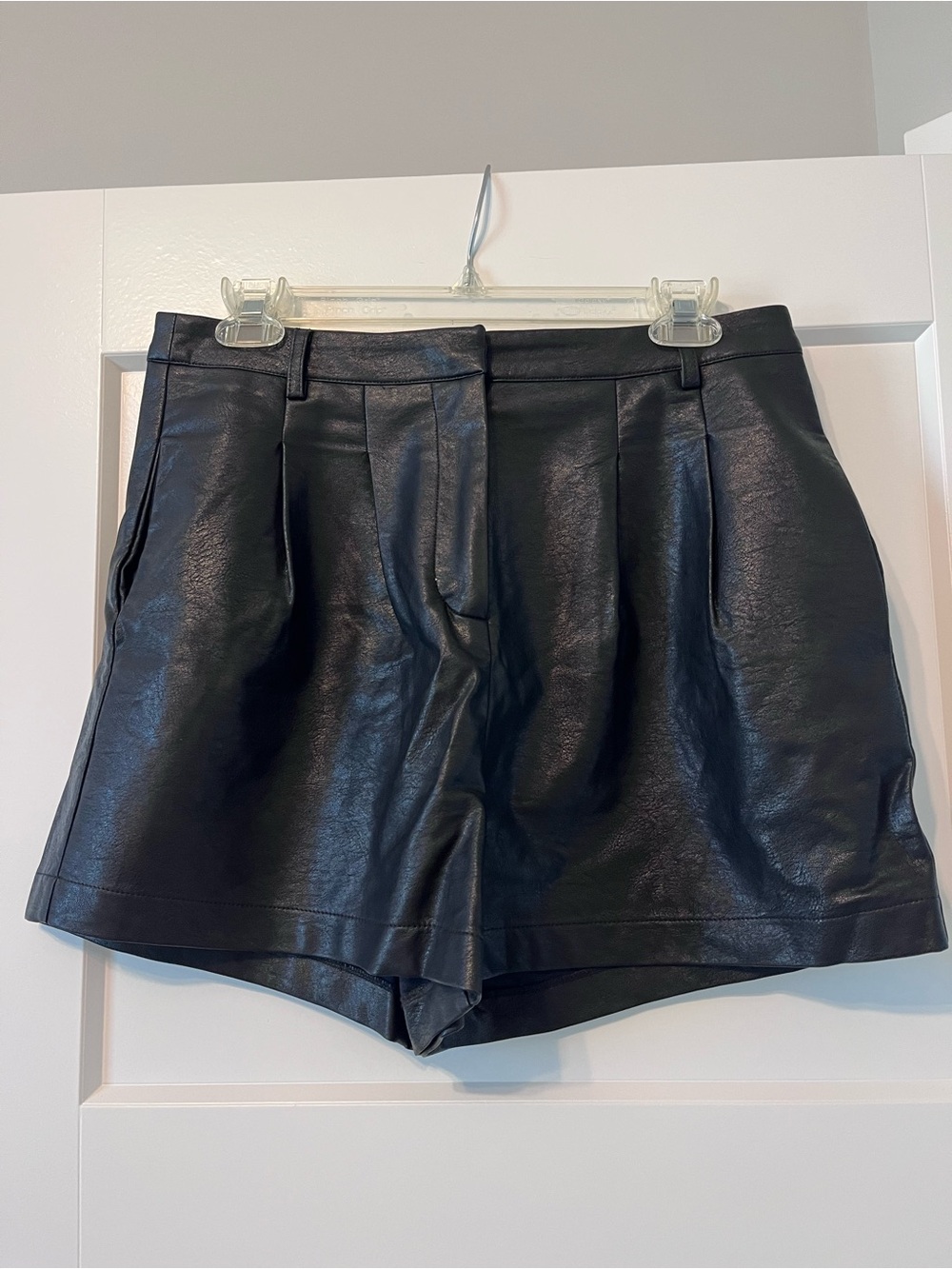 mittoshop Black High-Waist Faux Leather Pleated Shorts